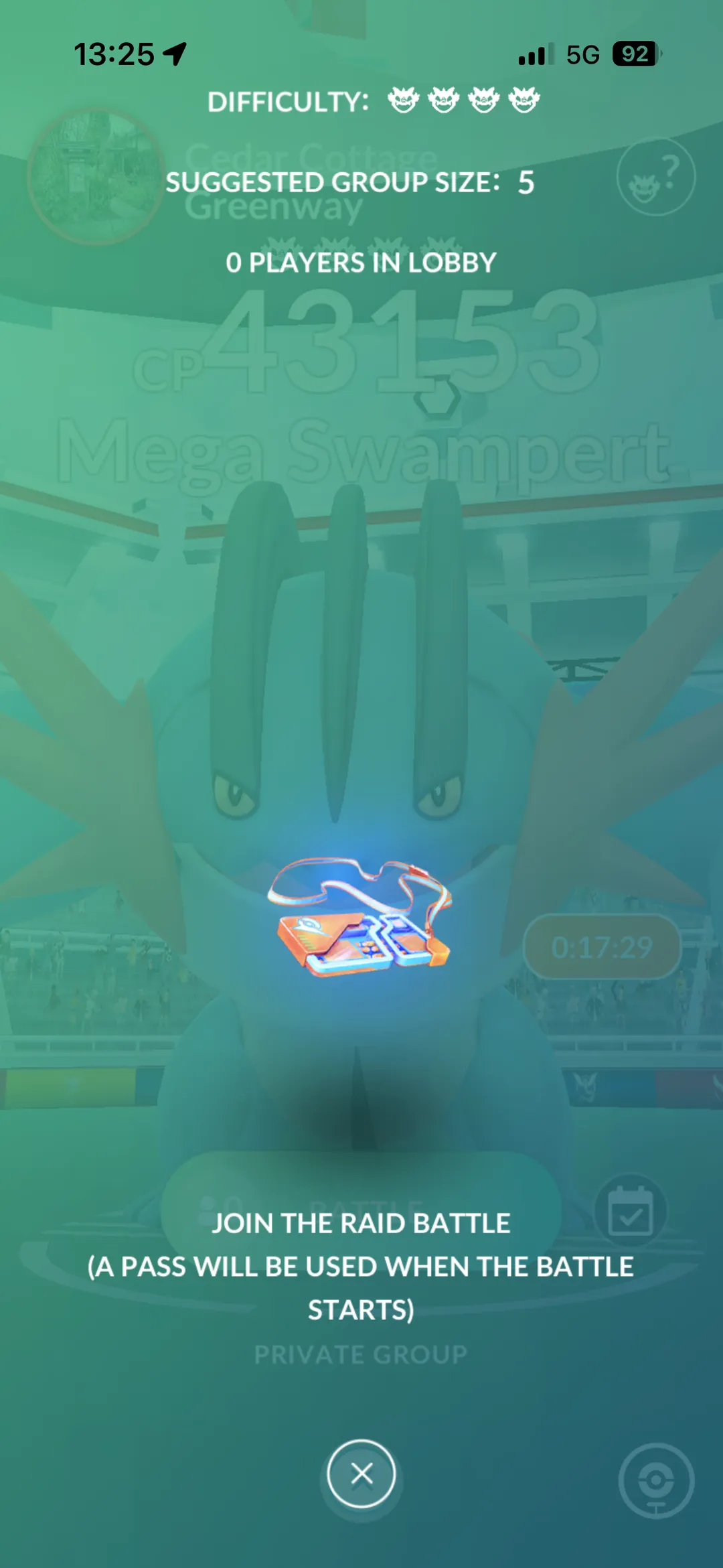 A Mega Raid lobby with the Link Charge icon shown as an entry option, zero players currently in lobby
